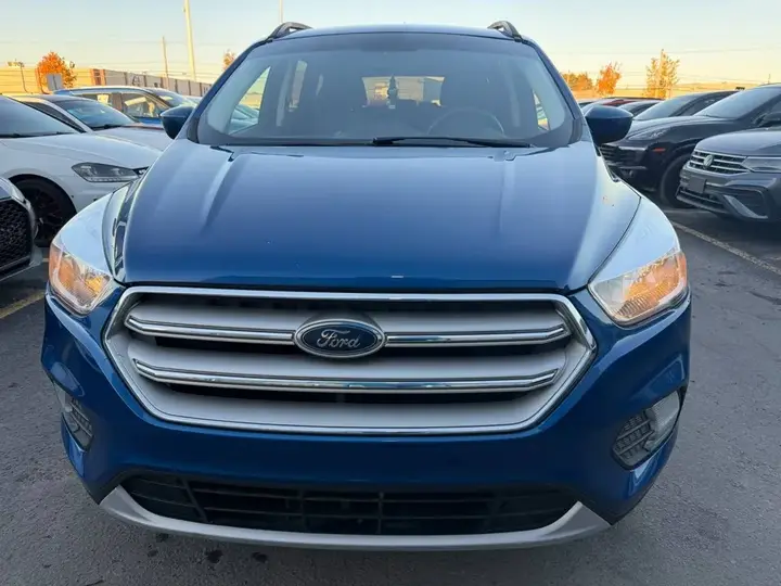 Ford Escape 2018 photo 3