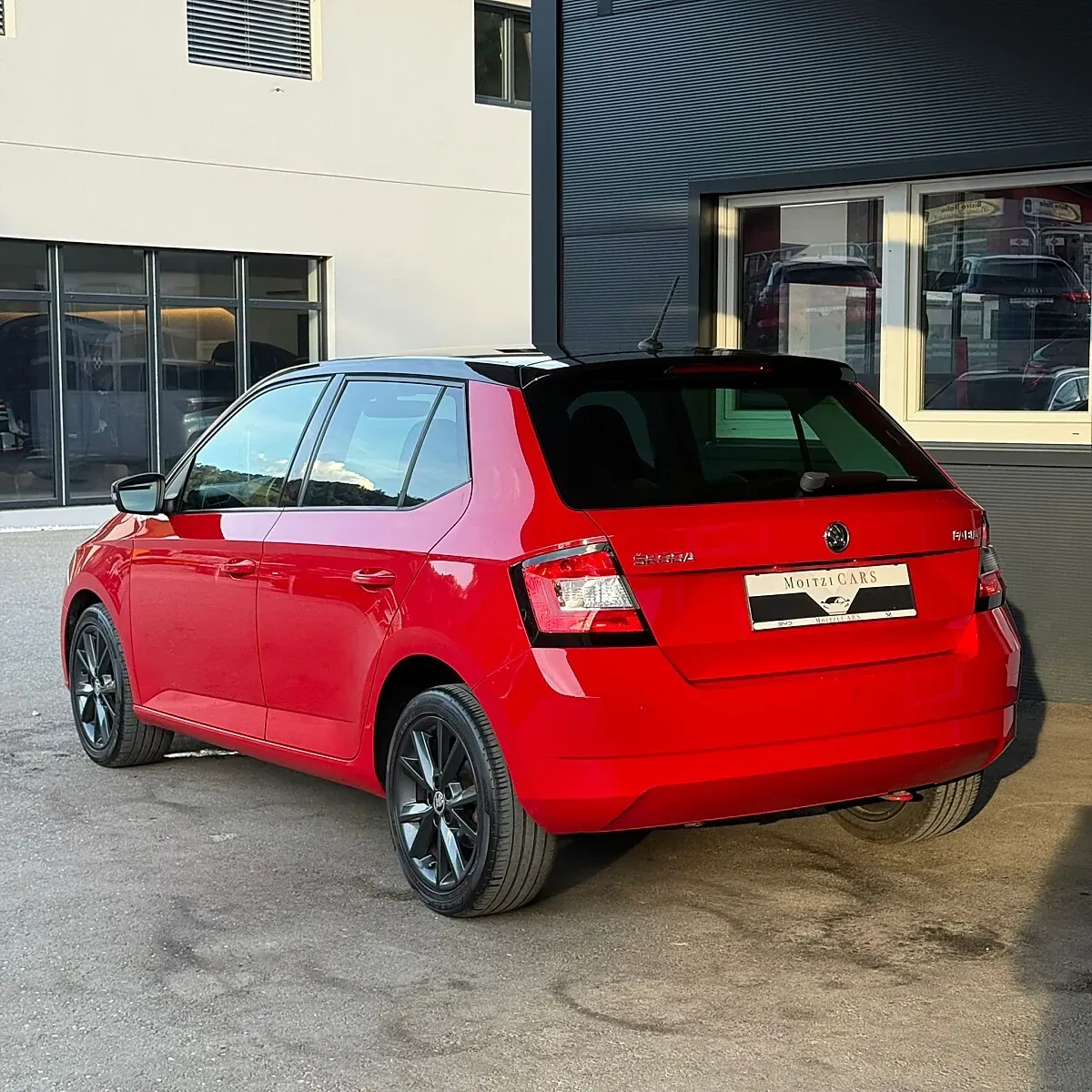 Skoda Fabia 2015 photo 3