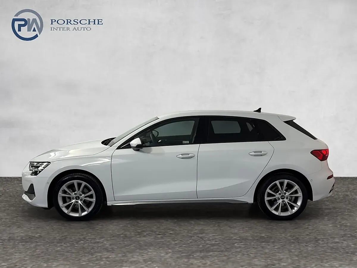 Audi A3 2025 photo 3