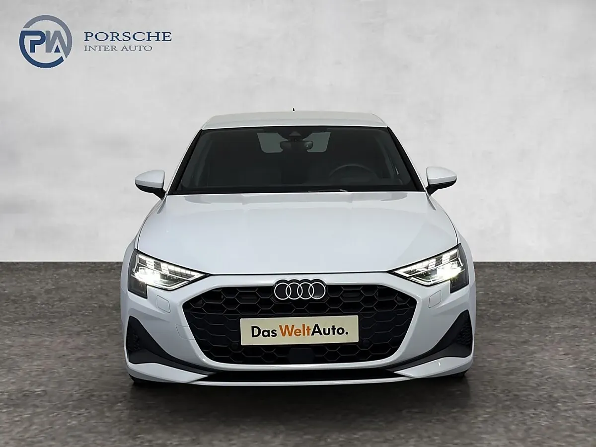 Audi A3 2025 photo 2