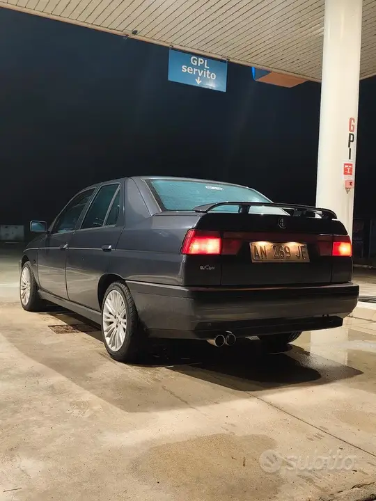 Alfa Romeo 155