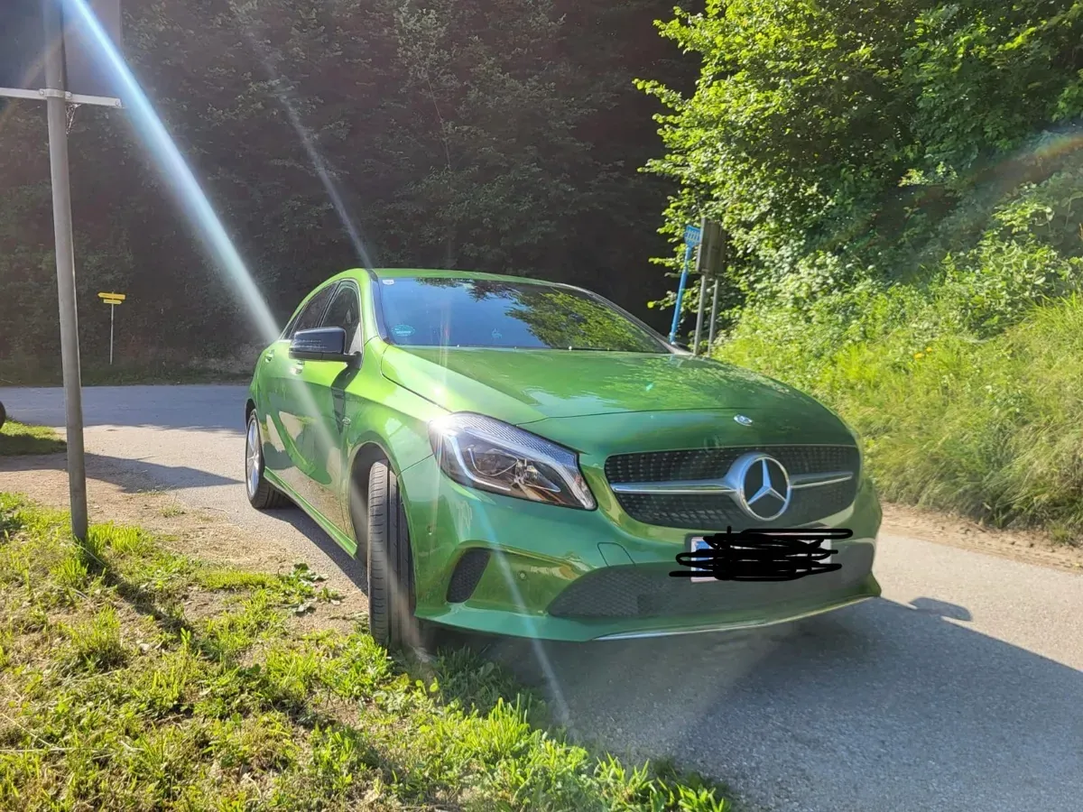 Mercedes-Benz A-Class 2016 photo 2