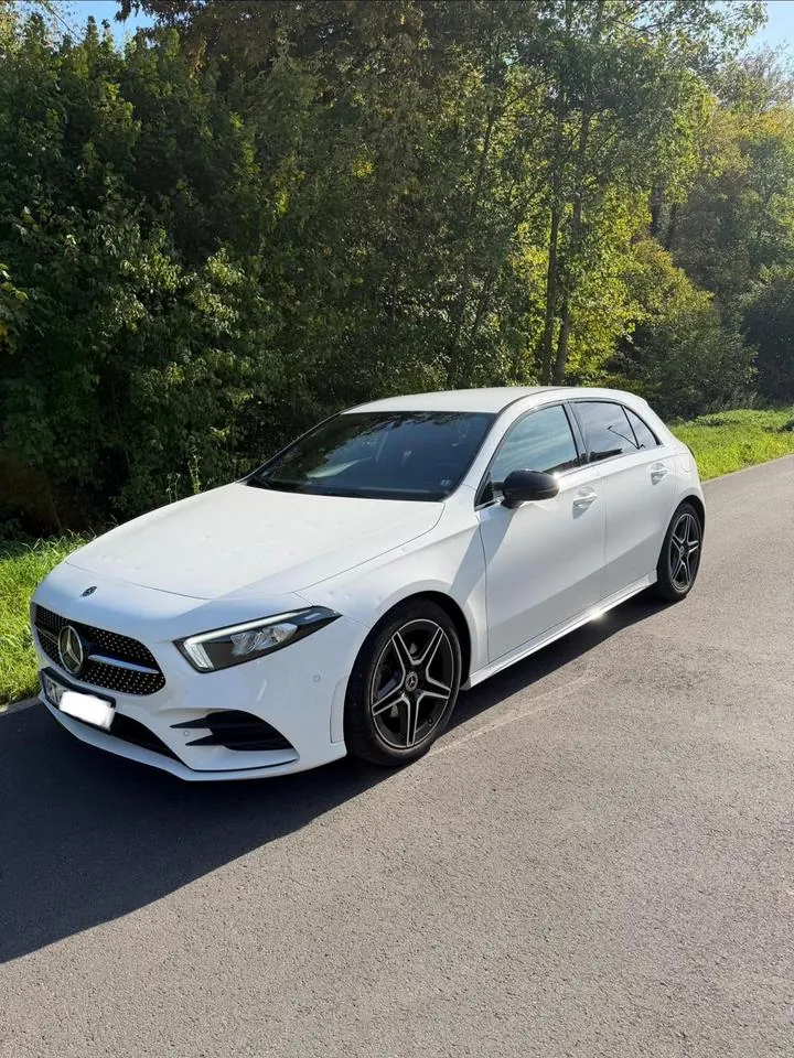 Mercedes-Benz A 180