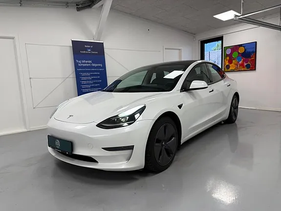 Tesla Model 3 2021 photo 3