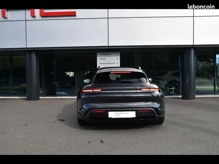 Porsche Taycan 2024 photo 5