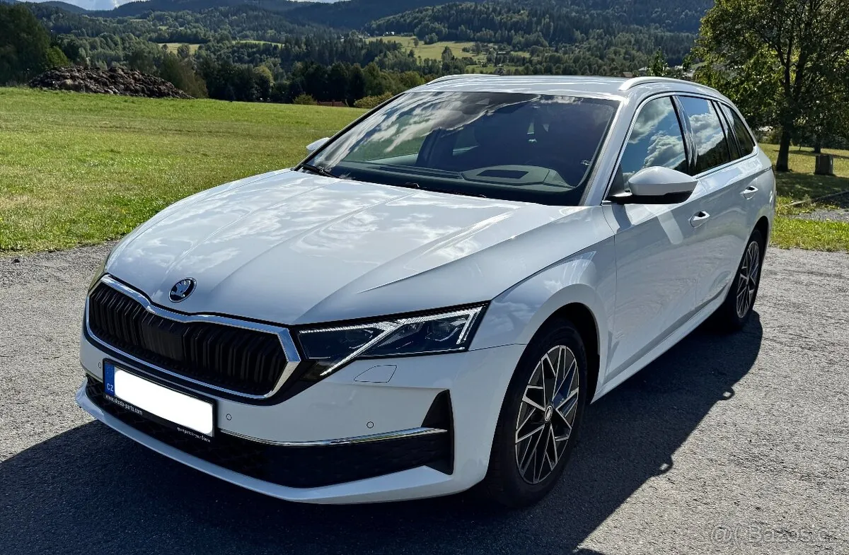 Skoda Octavia 2025 photo 2