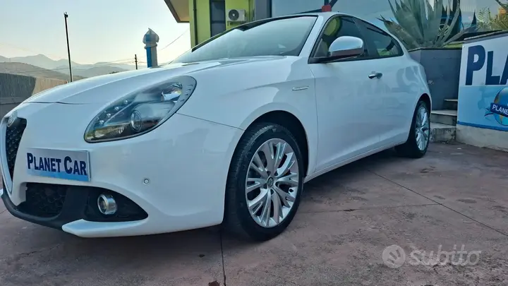 Alfa Romeo Giulietta 2018 photo 5