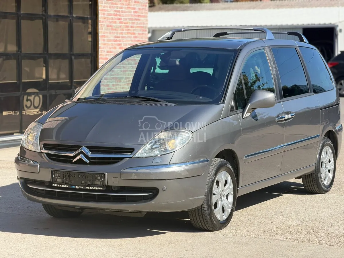 Citroen C8