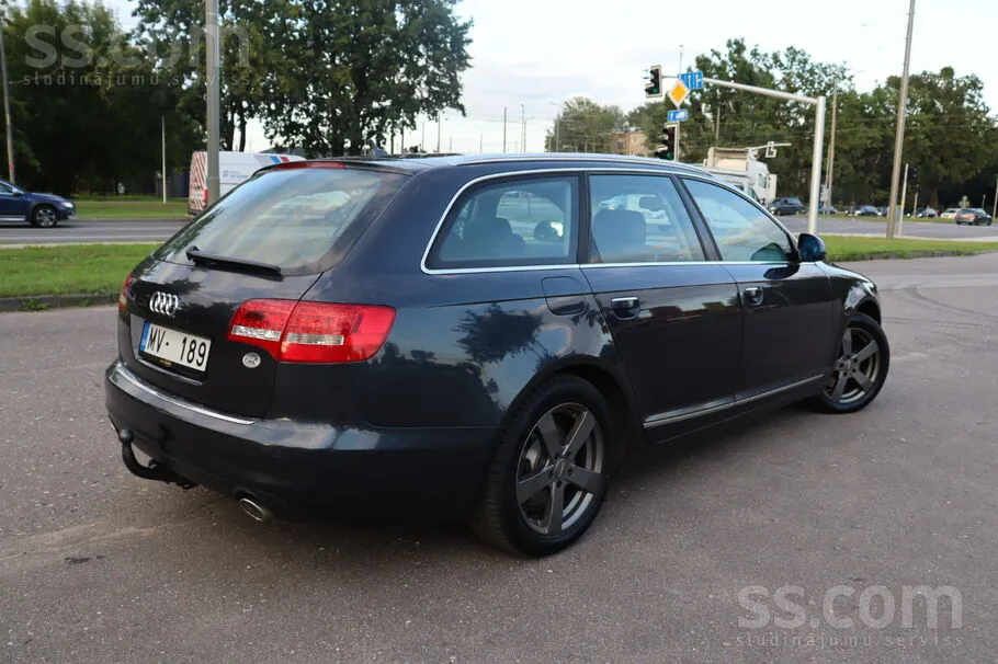 Audi A6 2010 photo 5