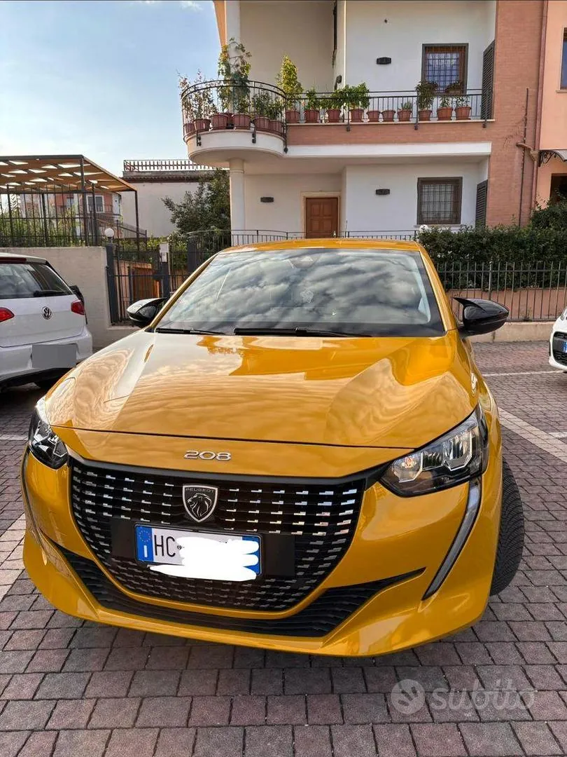 Peugeot 208 2022 photo 2