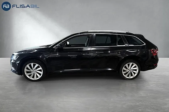 Skoda Superb 2016 photo 3
