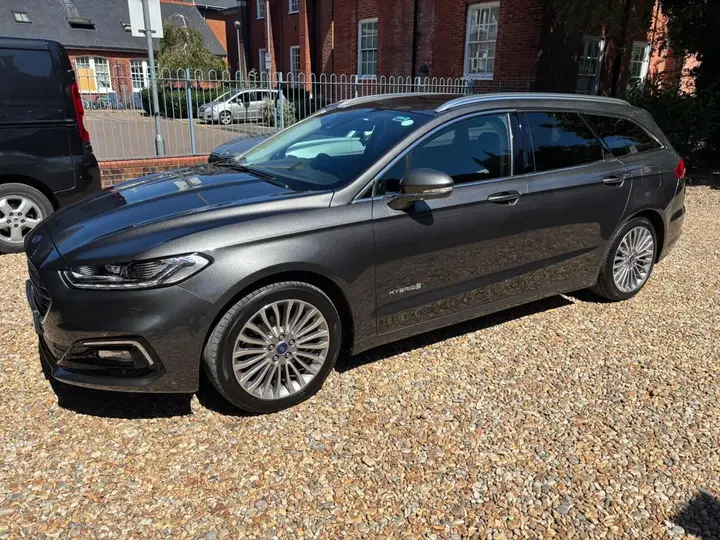 Ford Mondeo 2019 photo 2