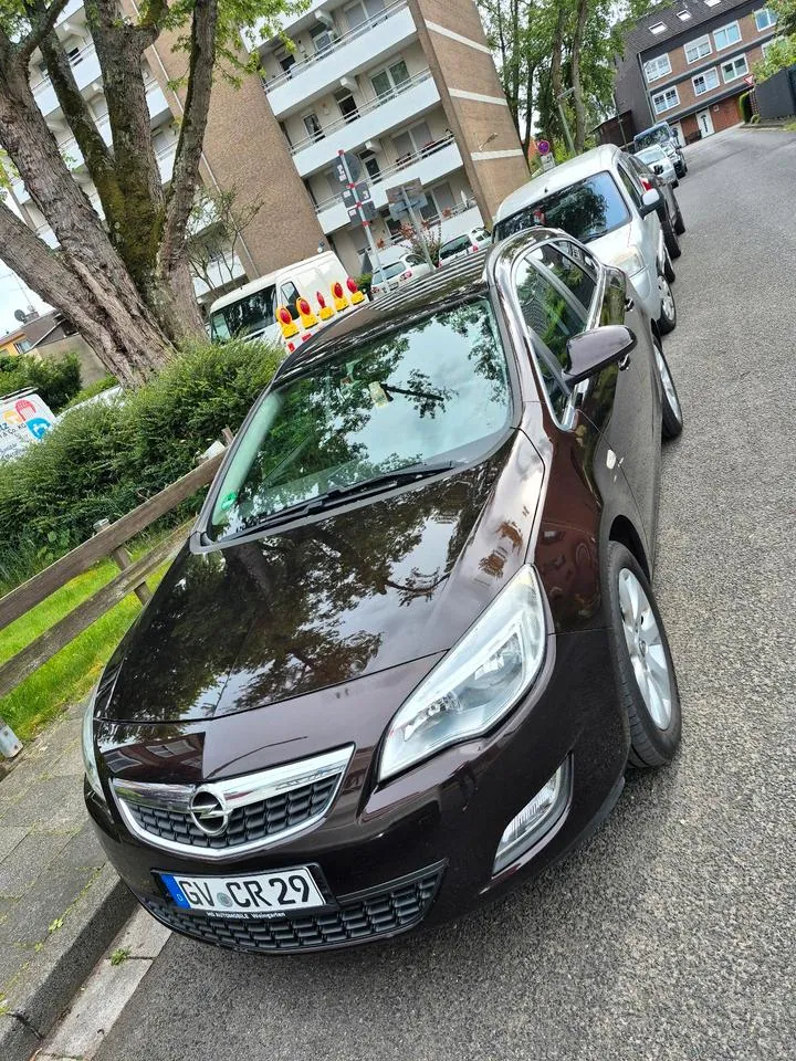 Opel Astra J