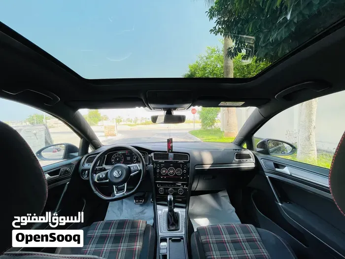 Volkswagen Golf Gti 2018 photo 3