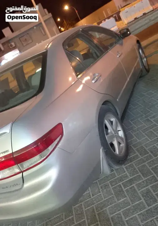 Honda Accord 2004 photo 3