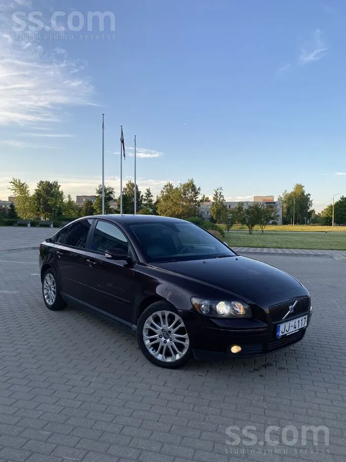 Volvo S40 2004 photo 2