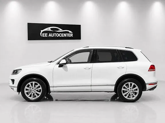Volkswagen Touareg 2017 photo 2