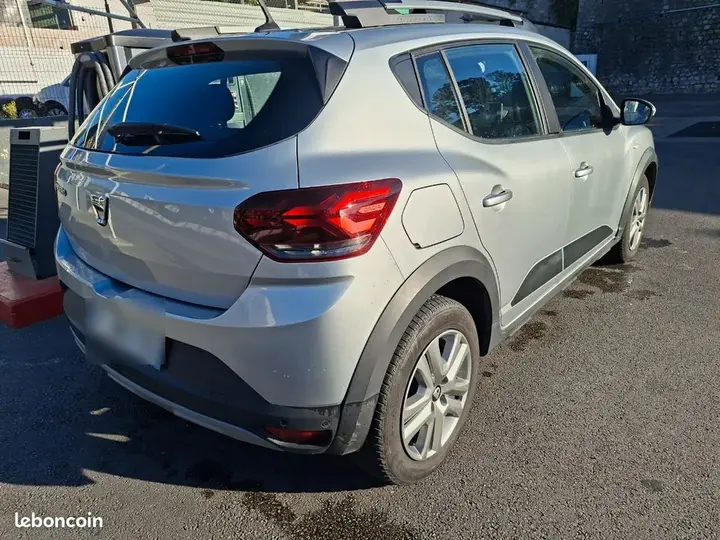 Dacia Sandero 2021 photo 2