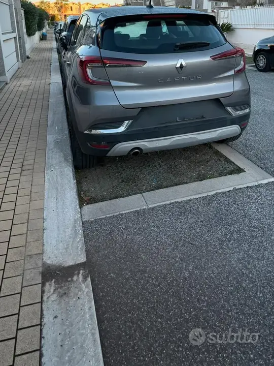 Renault Captur 2020 photo 2