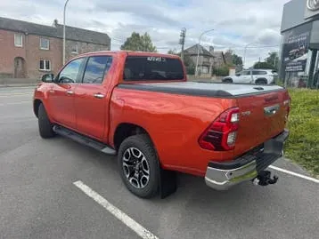 Toyota Hilux 2021 photo 2