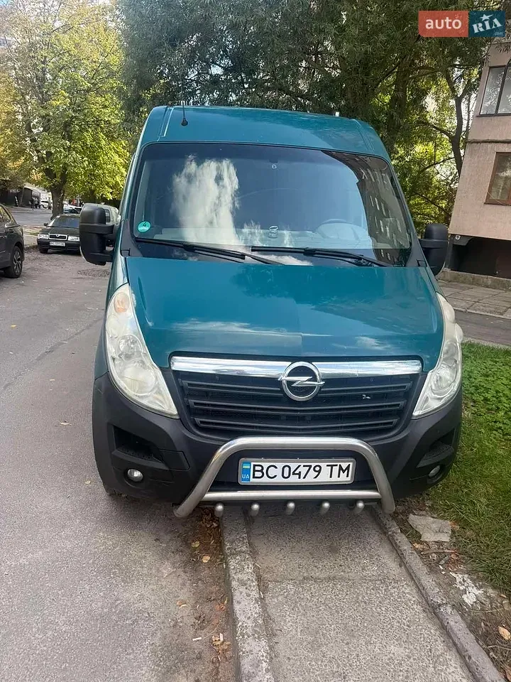 Opel Movano