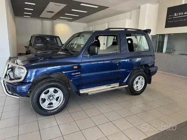 Mitsubishi Pajero 1998 photo 3