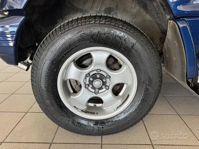 Mitsubishi Pajero 1998 photo 4