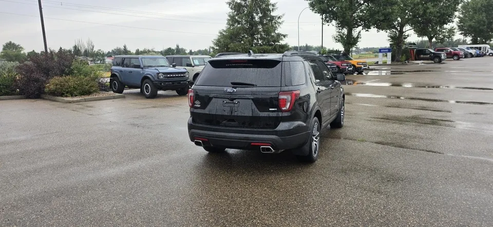 Ford Explorer 2017 photo 5