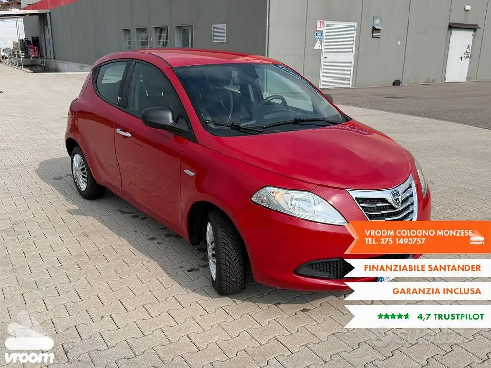 Lancia Ypsilon 2014 photo 2