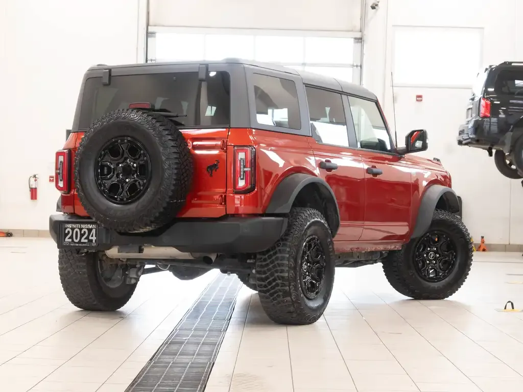 Ford Bronco 2024 photo 3