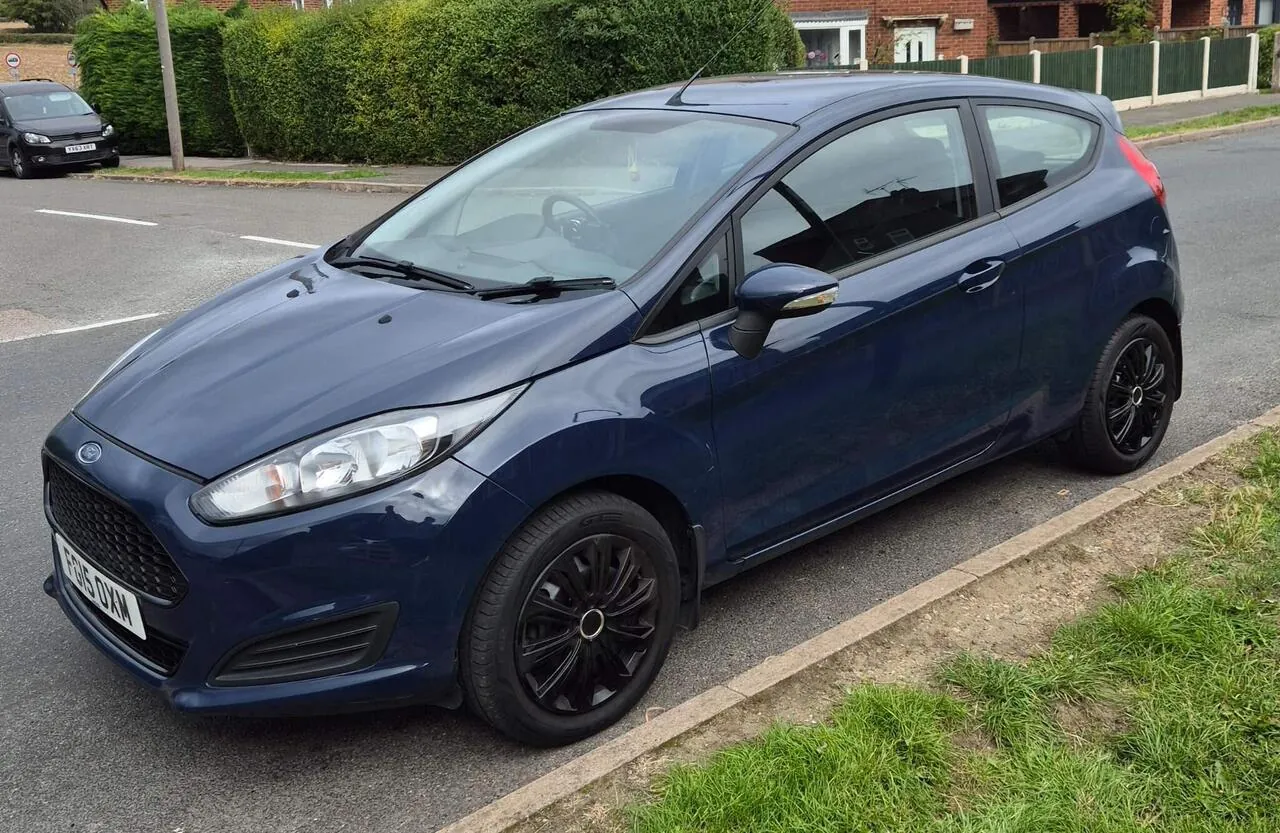 Ford Fiesta 2015 photo 3