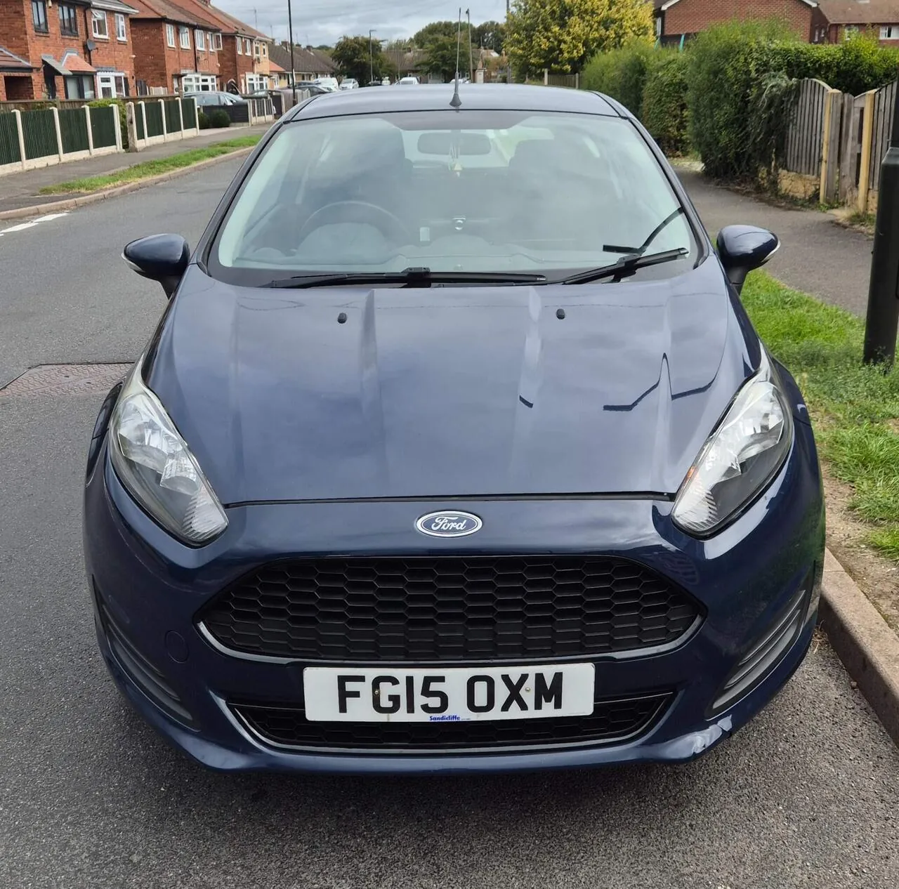 Ford Fiesta 2015 photo 2
