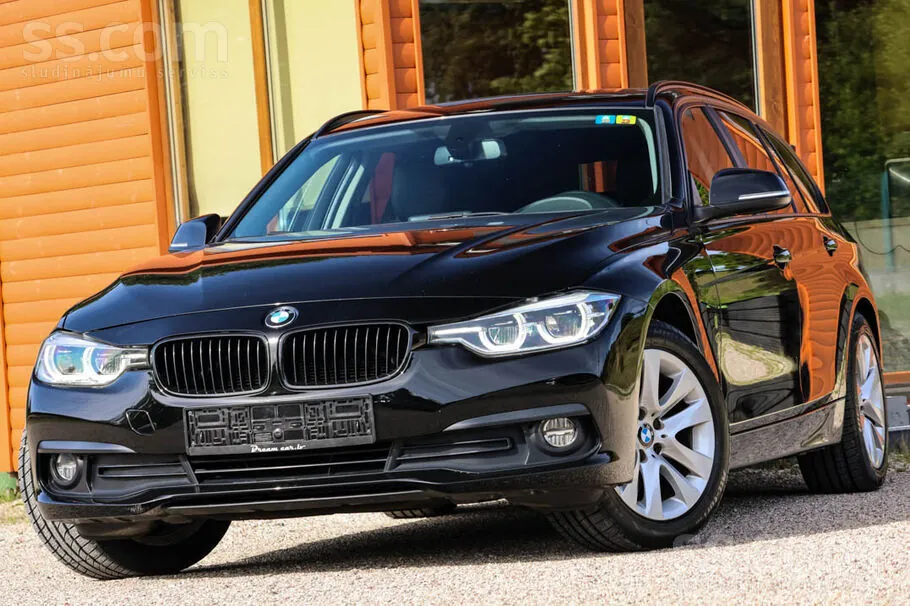 BMW 318 2017 photo 2