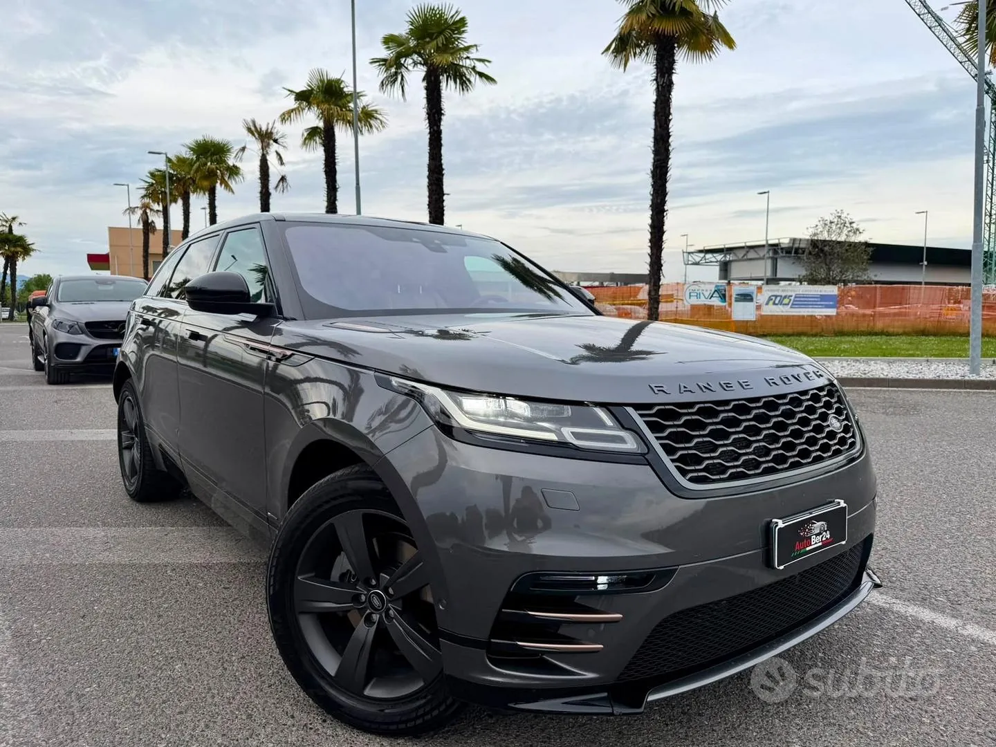 Land Rover Range Rover Velar 2018 photo 3