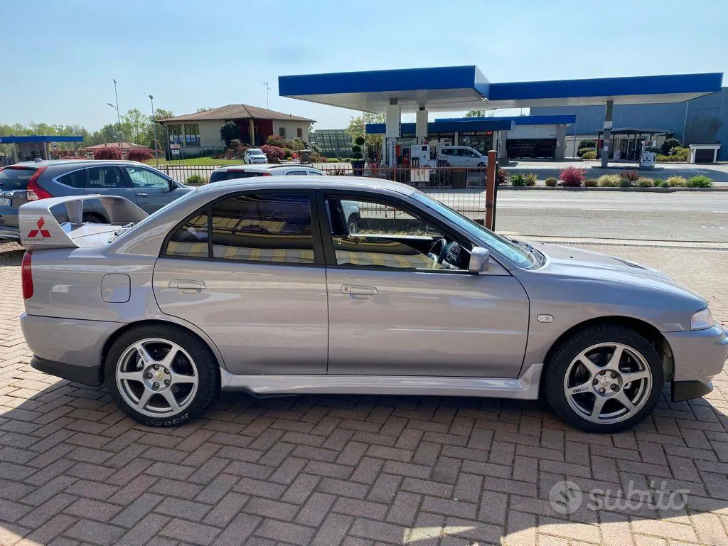 Mitsubishi Lancer 1997 photo 5