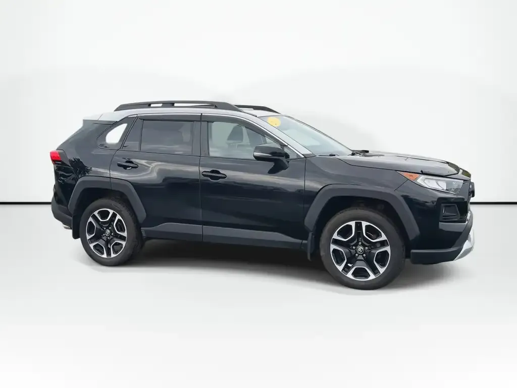 Toyota Rav4 2021 photo 2