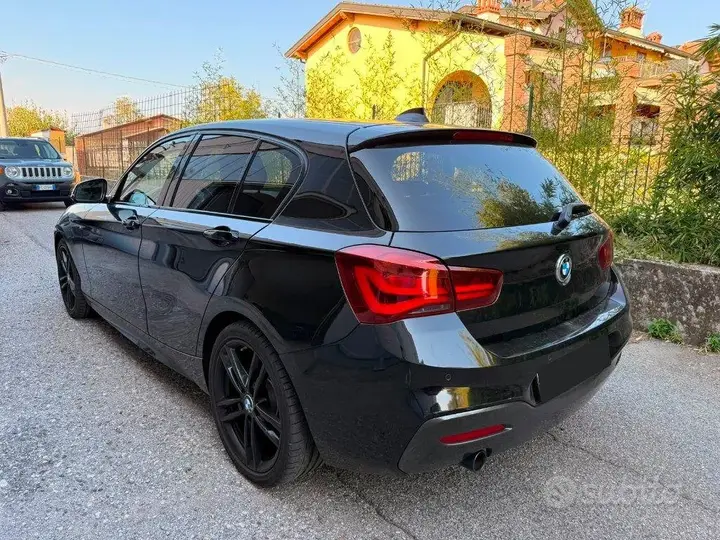 BMW 118D 2018 photo 3
