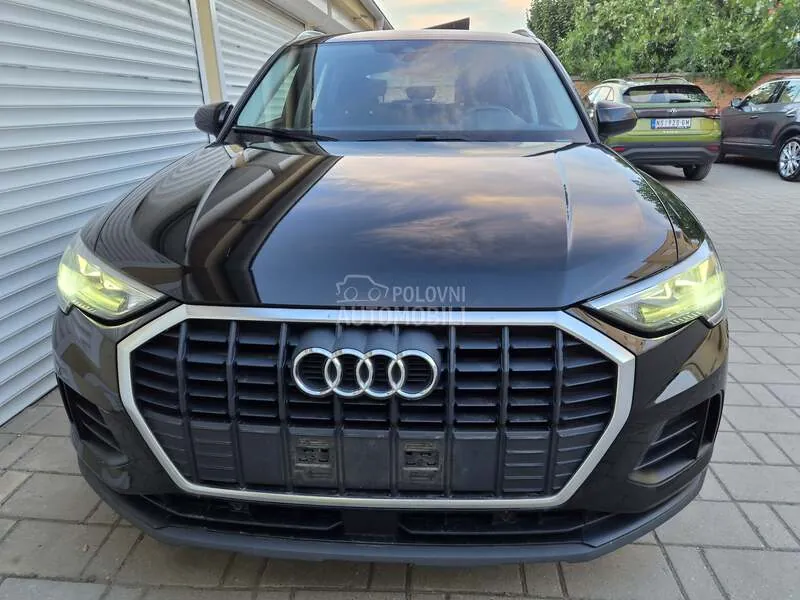 Audi Q3 2021 photo 3