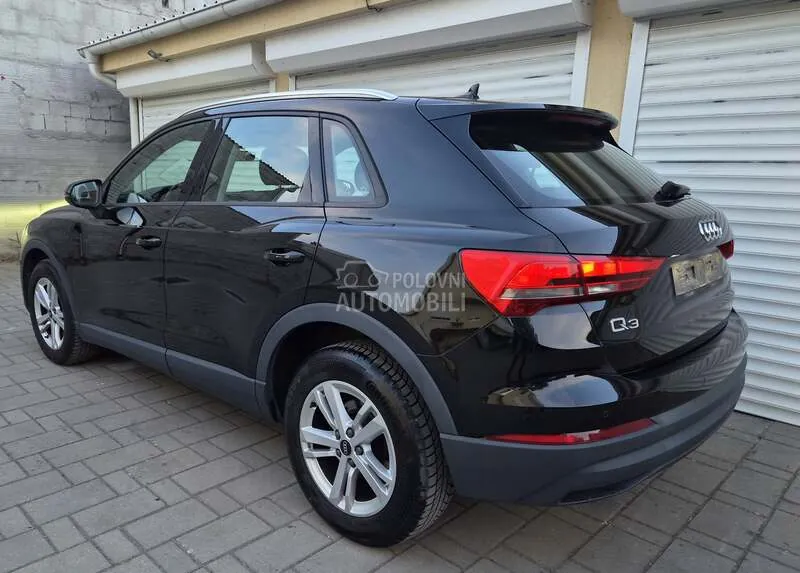 Audi Q3 2021 photo 5