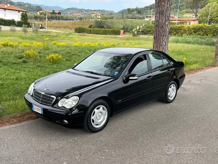 Mercedes-Benz C200 2002 photo 4