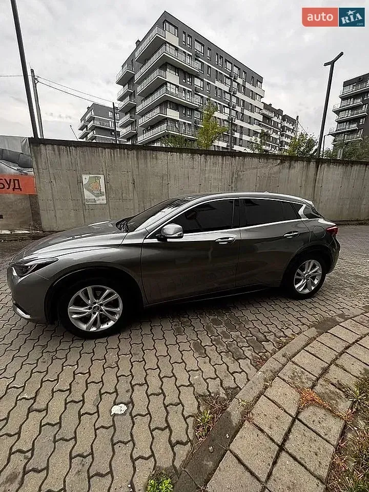 Infiniti Qx30 2016 photo 3