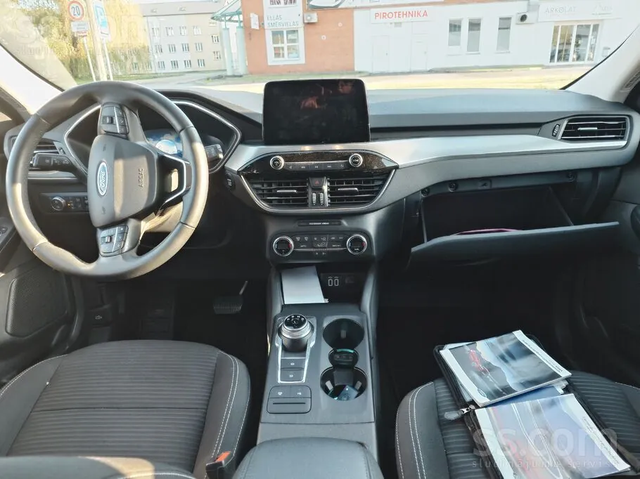 Ford Kuga 2021 photo 5