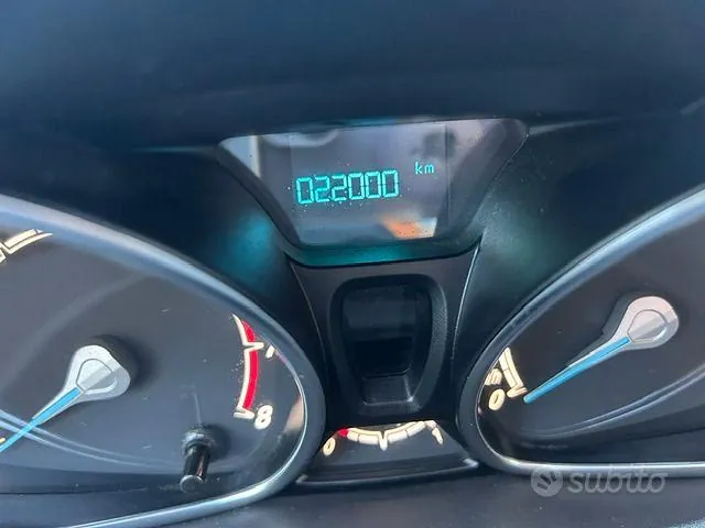 Ford Fiesta 2016 photo 3