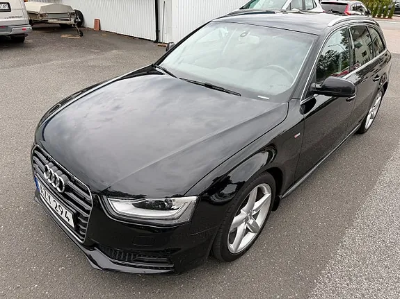 Audi A4 2015 photo 2
