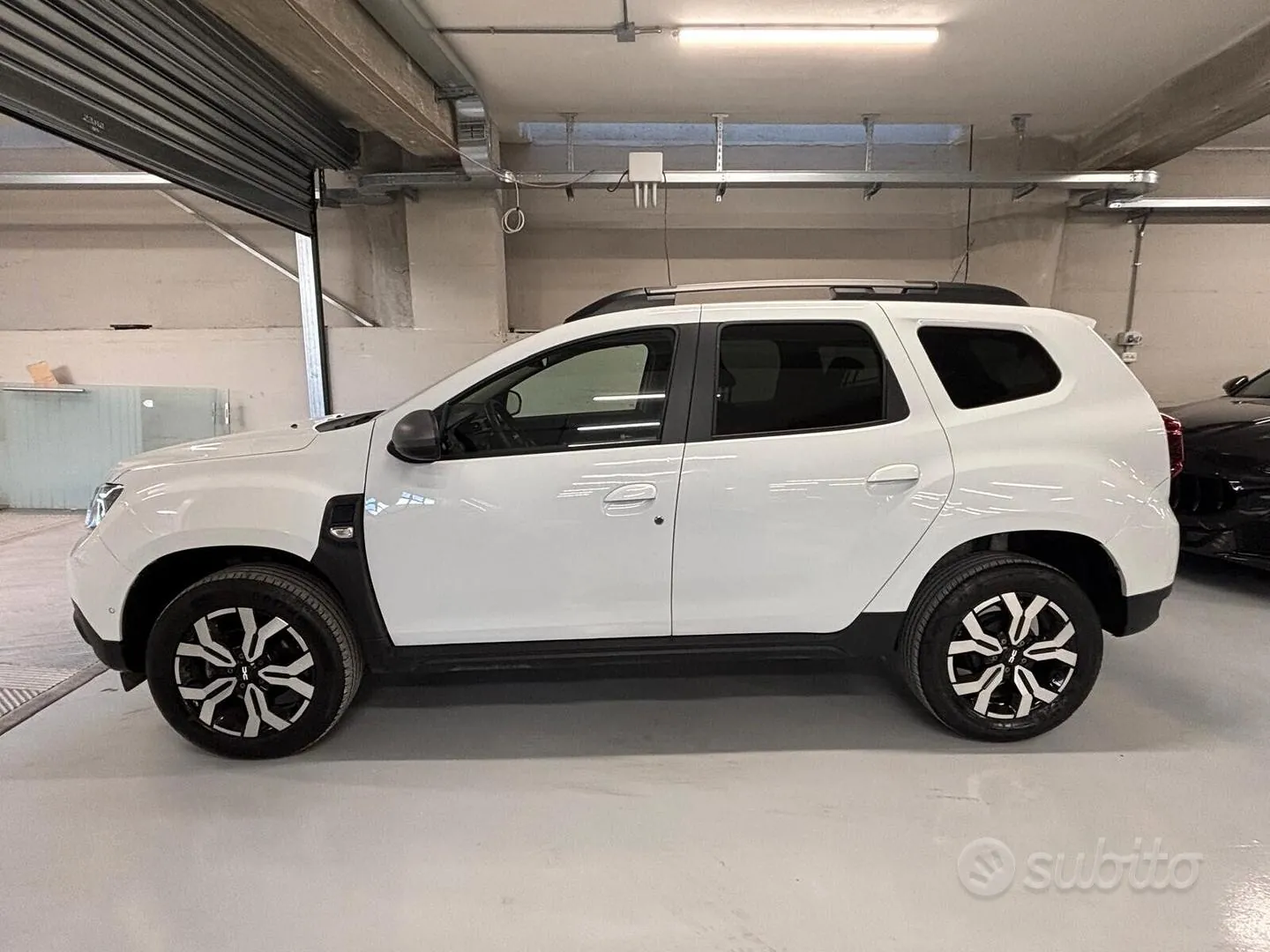 Dacia Duster 2023 photo 2