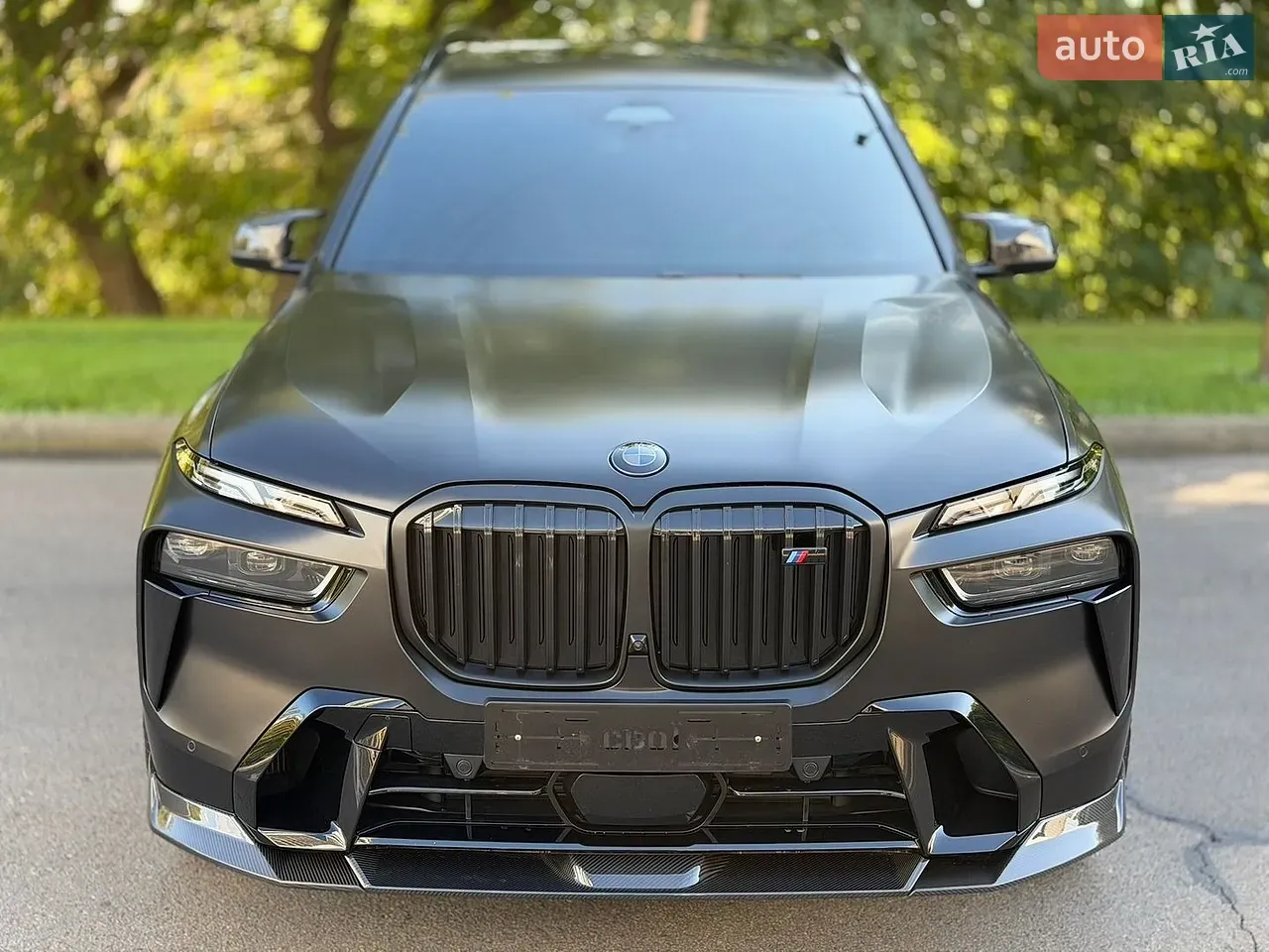 BMW X7 2024 photo 2
