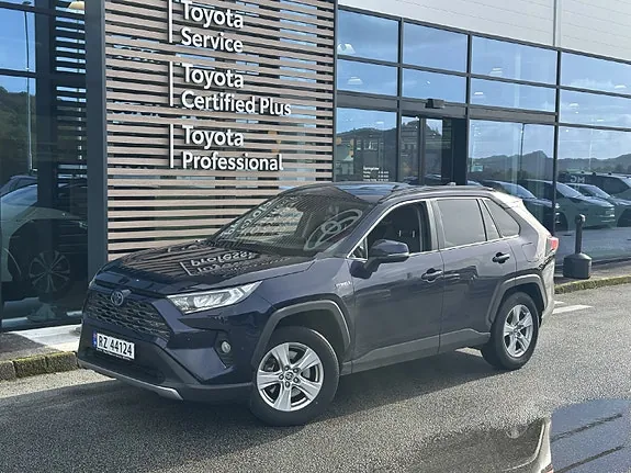 Toyota Rav4 2021 photo 2