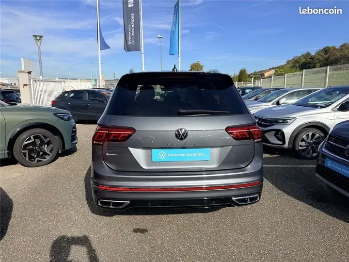 Volkswagen Tiguan Allspace 2023 photo 5