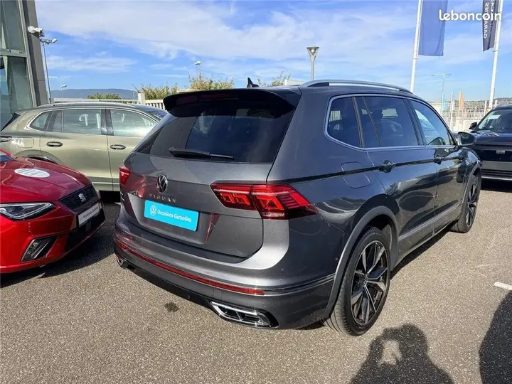 Volkswagen Tiguan Allspace 2023 photo 4