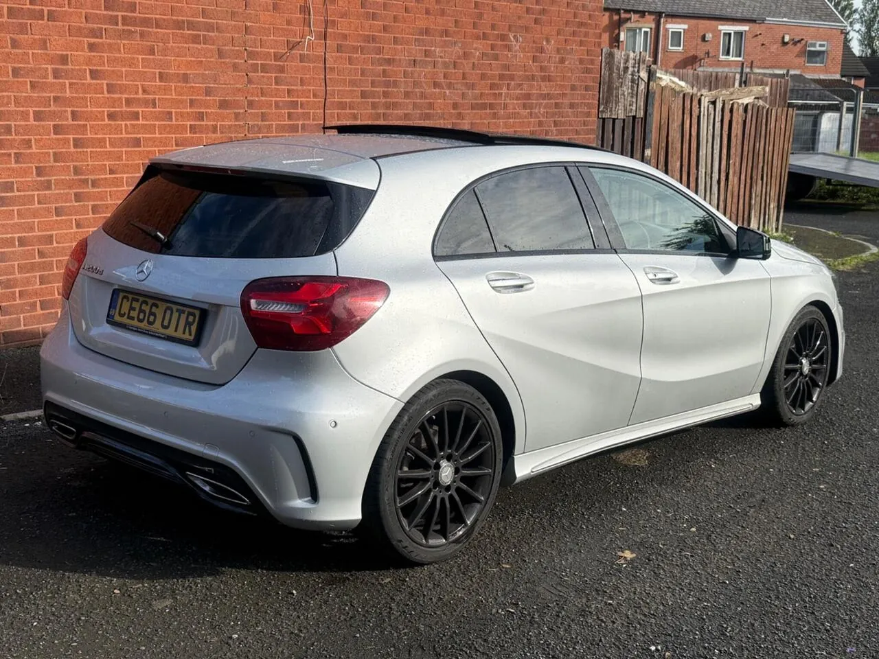 Mercedes-Benz A-Class 2016 photo 3